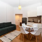 Lungomare Apartments