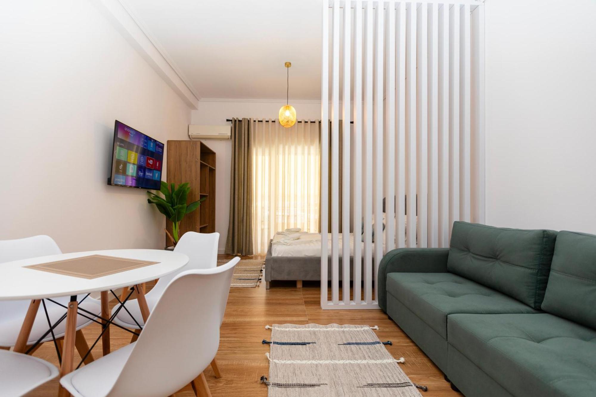 Lungomare Apartment Vlore