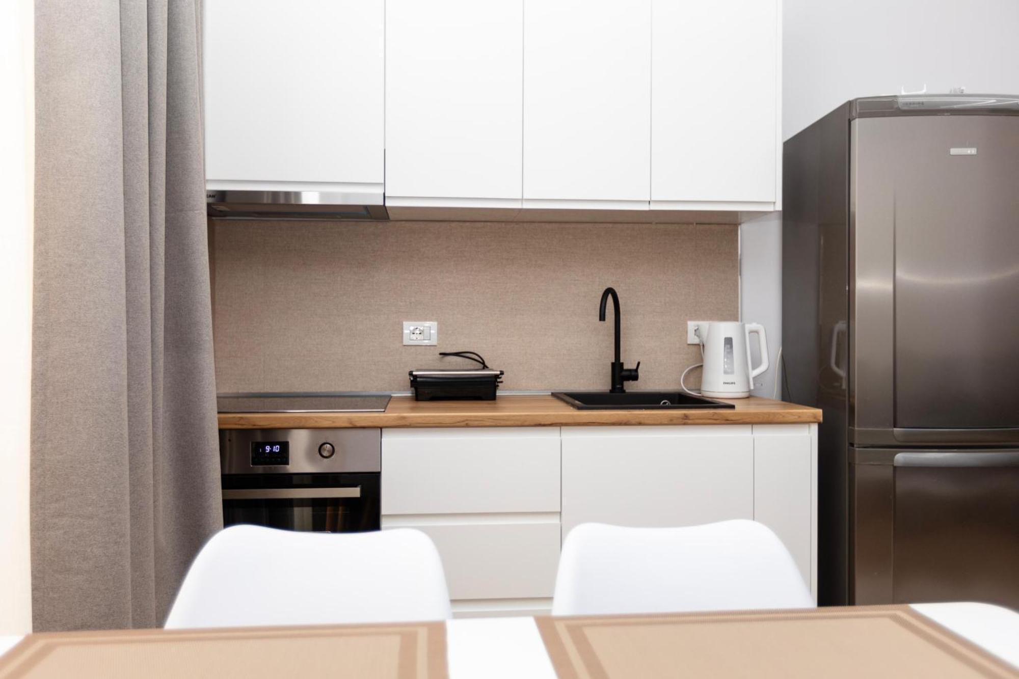 Lungomare Apartment *