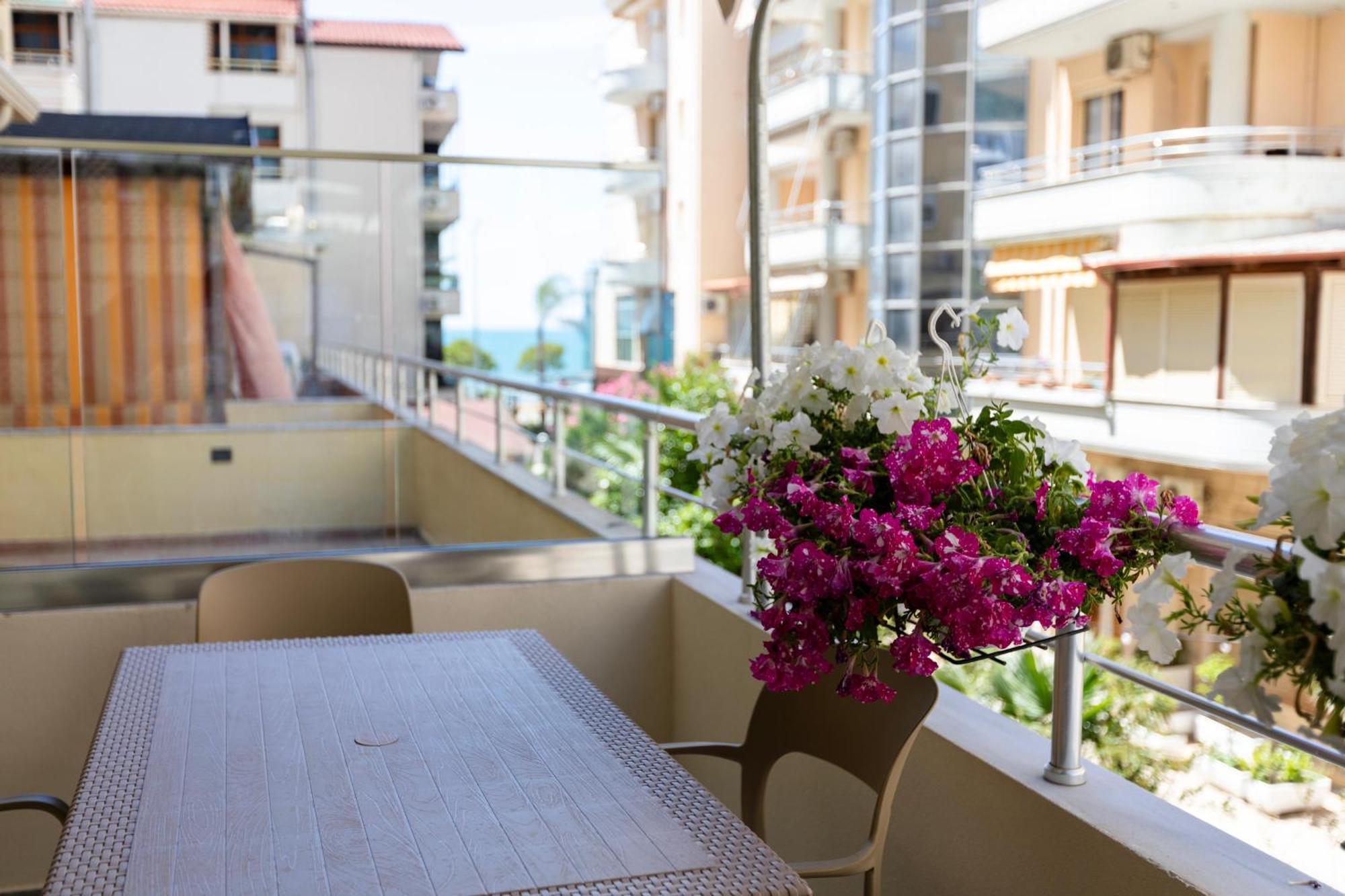 Apartment Lungomare *